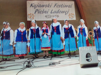 Nadgoplański Zespół Folklorystyczny w trakcie Kujawskiego Festiwalu Pieśni Ludowej  
